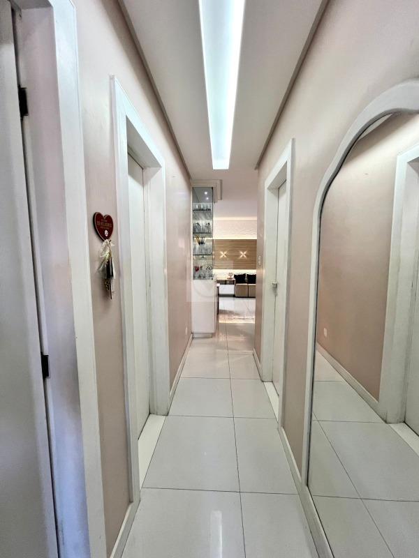 Venda - Apartamento com 3 quartos - Foto 4