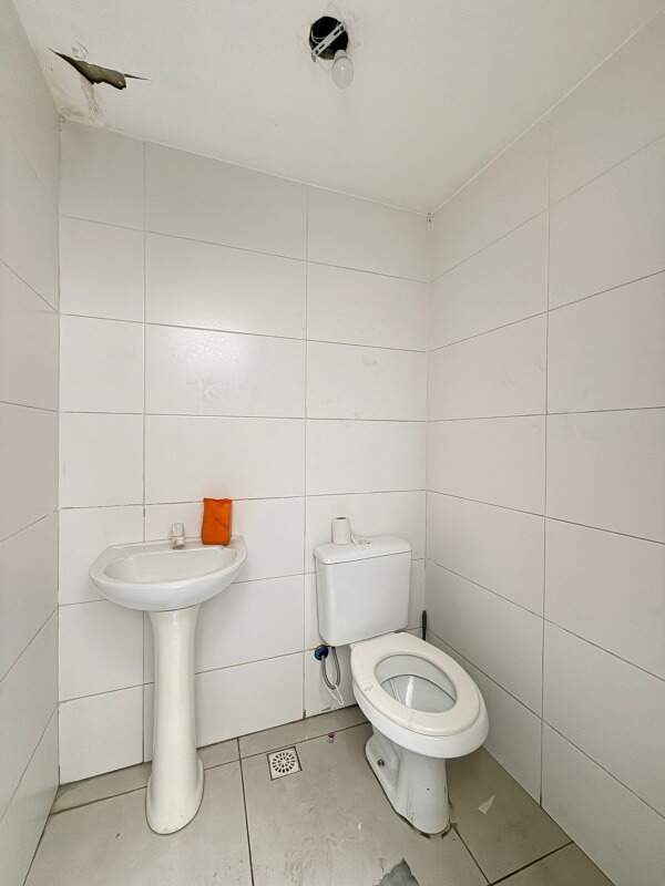 Ponto Comercial de Alto Padrão em Localização Prime – ao lado do Colégio Amadeus - Foto 9