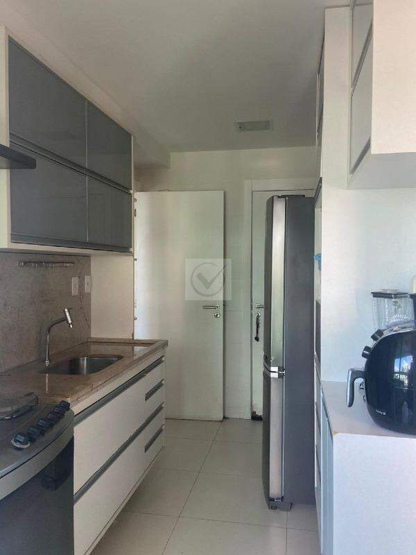 Oportunidade Única: Apartamento de Alto Padrão em Localização Privilegiada - Foto 11