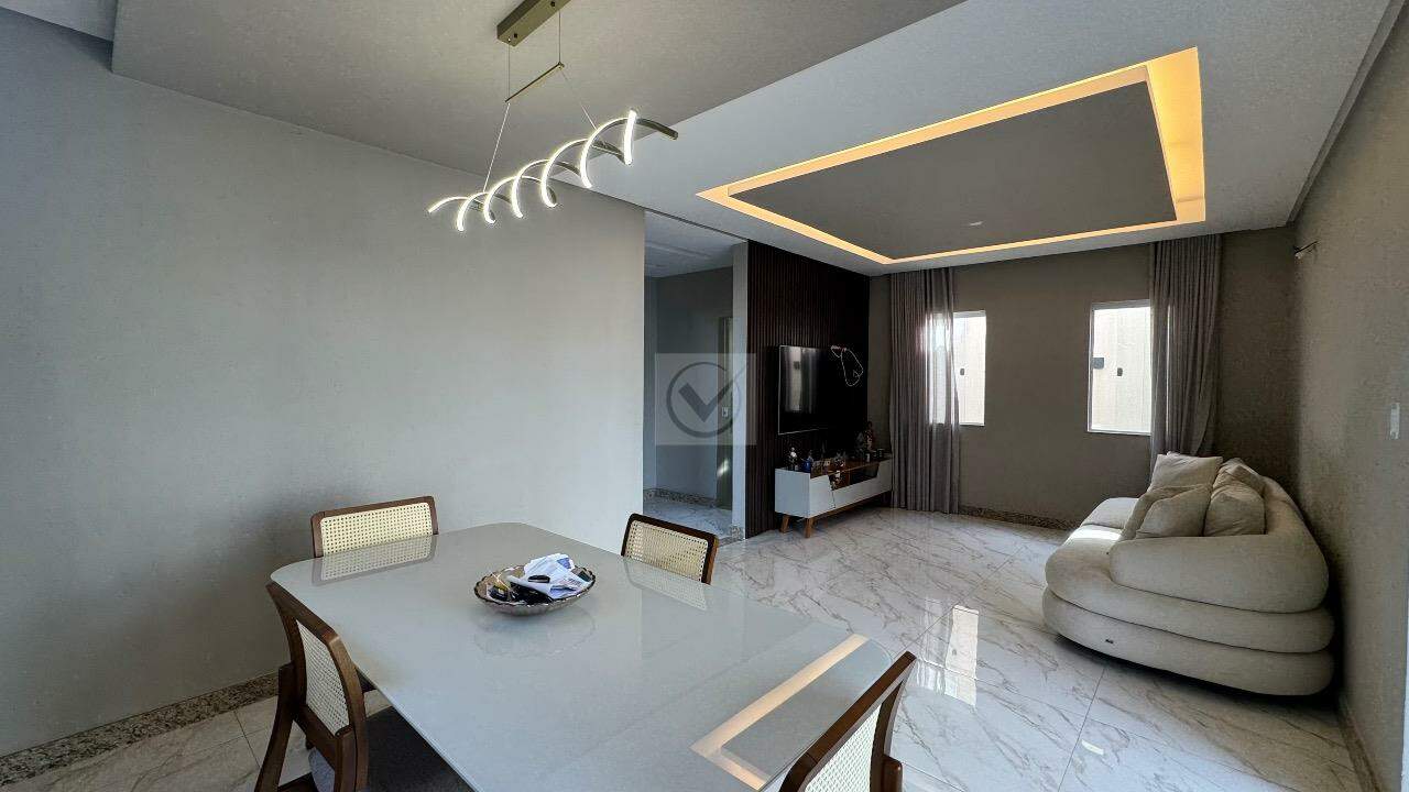 Casa Moderna em Residencial na Aruana (locação)