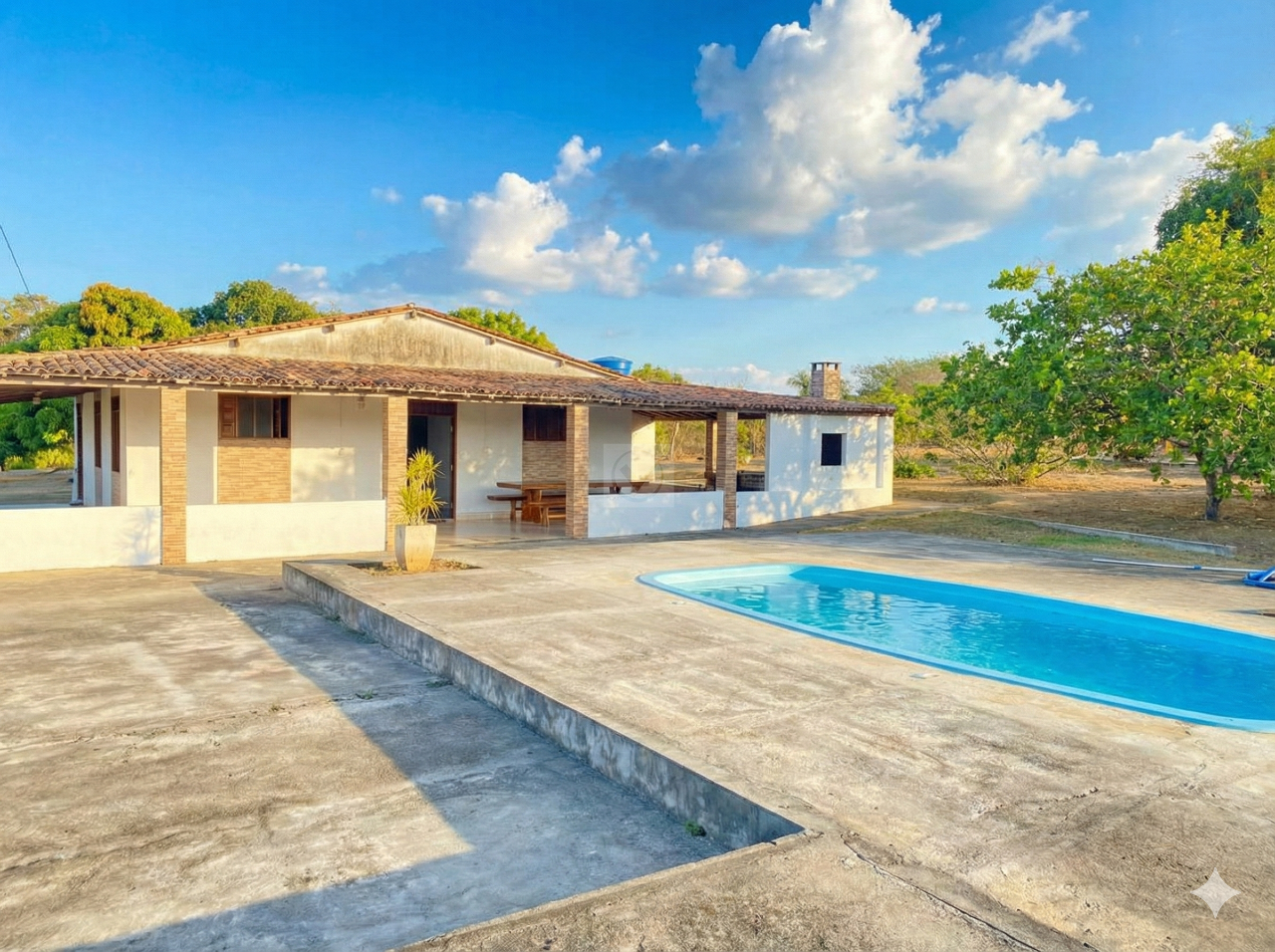 Chácara Espetacular com Lazer, Pomar e Muita Natureza!