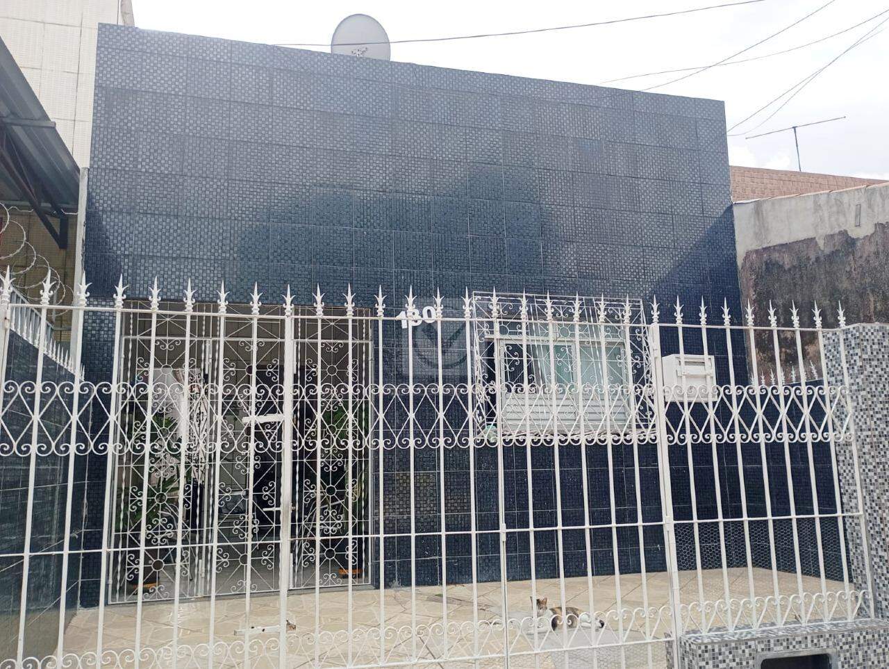 Casa à venda, 2 quartos, 1 vaga, América - Aracaju/SE