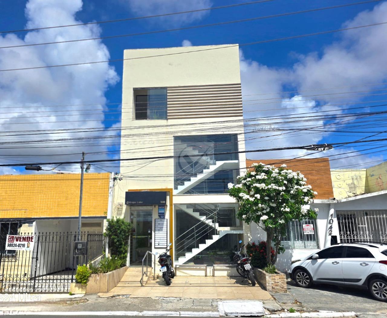 Venda Ponto Comercial com 3 Pavimentos bairro Suiça, Aracaju/SE.