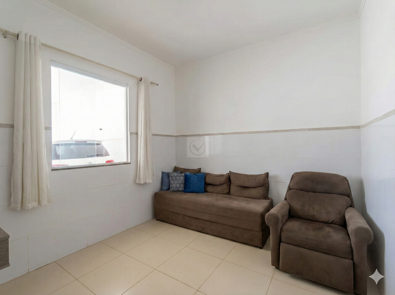 Casa de 3 Quartos (1 Suíte) - Foto 3