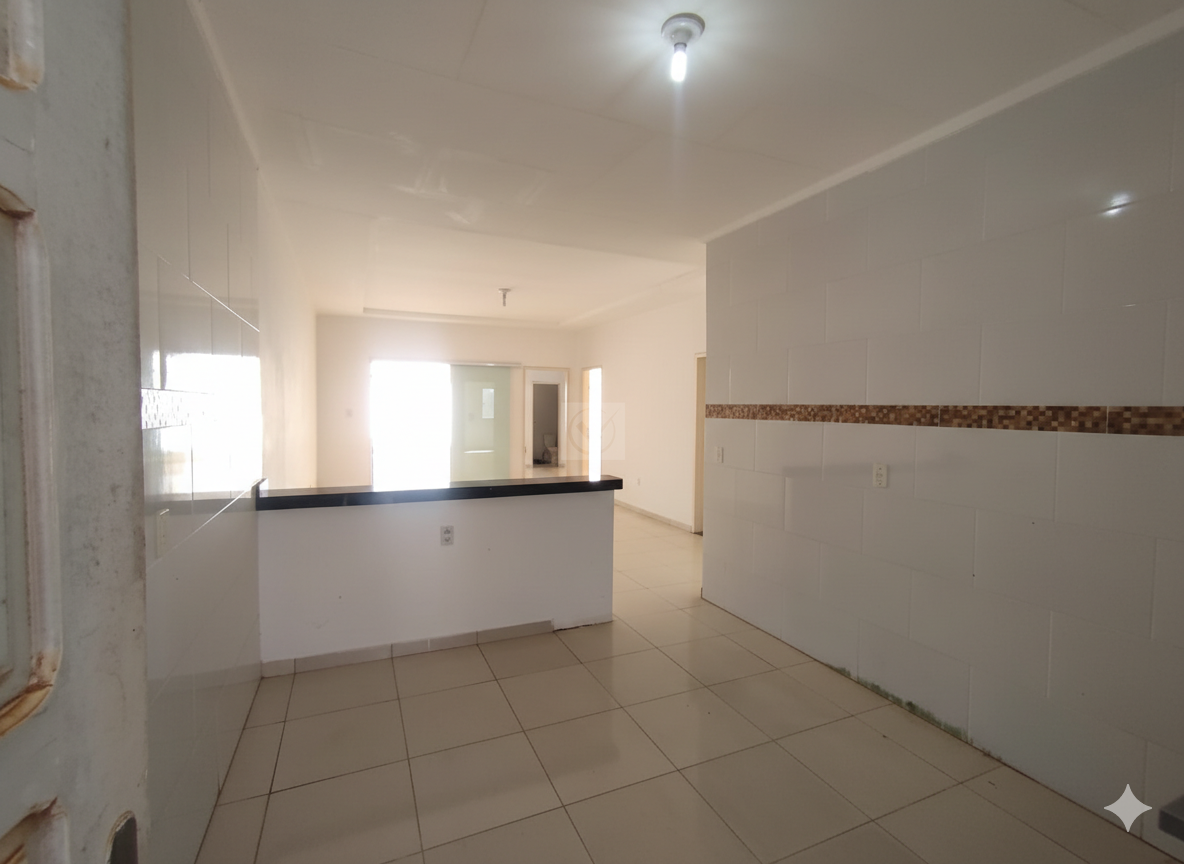 Casa Espaçosa de 3 Quartos (1 Suíte) em Frente à Arena - Foto 6