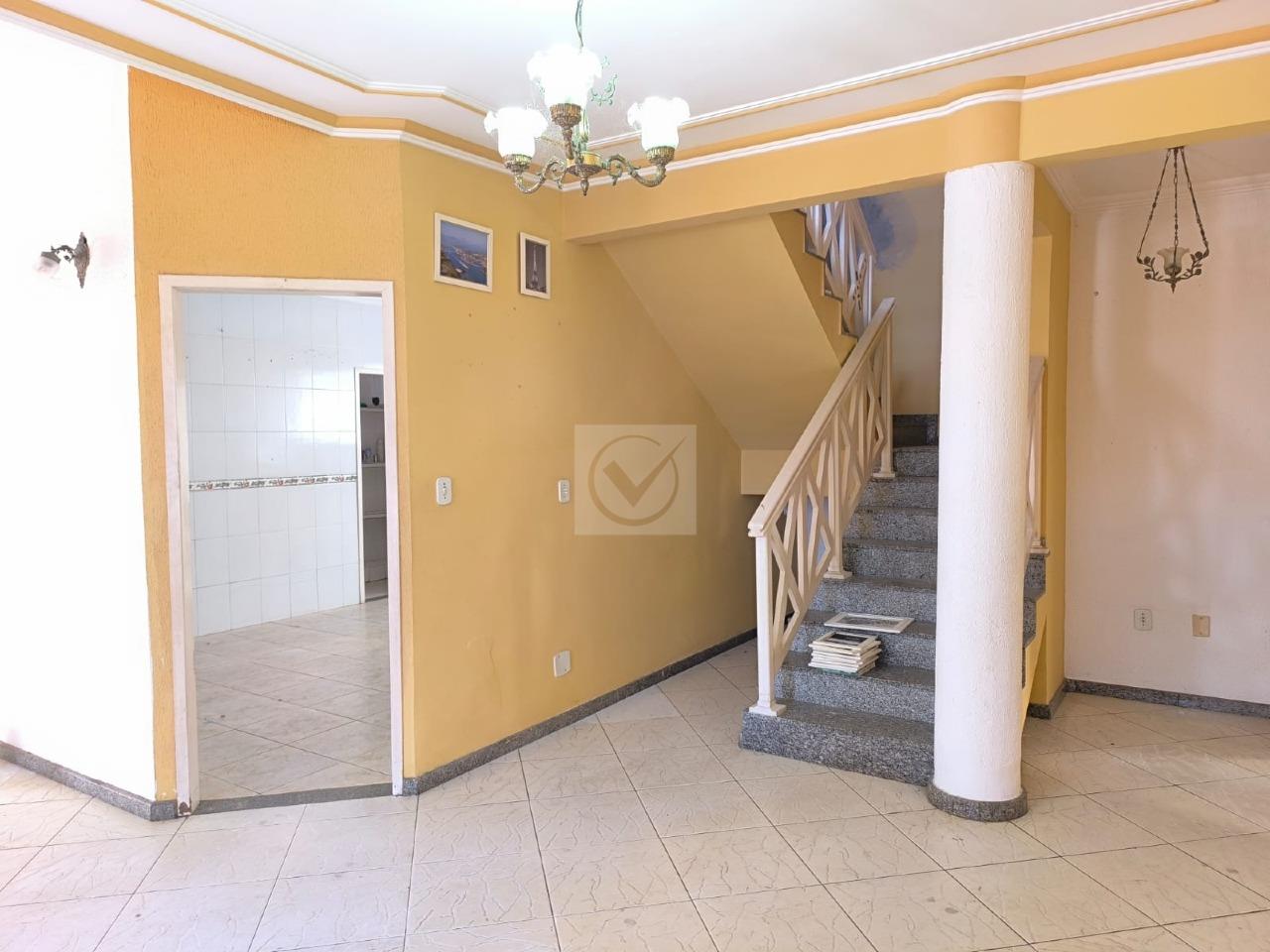 Casarão Versátil e Amplo: Ideal para Clínicas, Escolas ou Sedes Corporativas - Foto 4