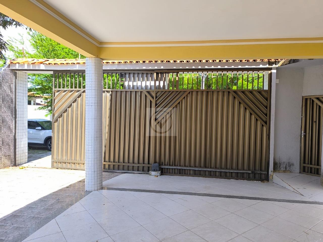 Casarão Versátil e Amplo: Ideal para Clínicas, Escolas ou Sedes Corporativas - Foto 2