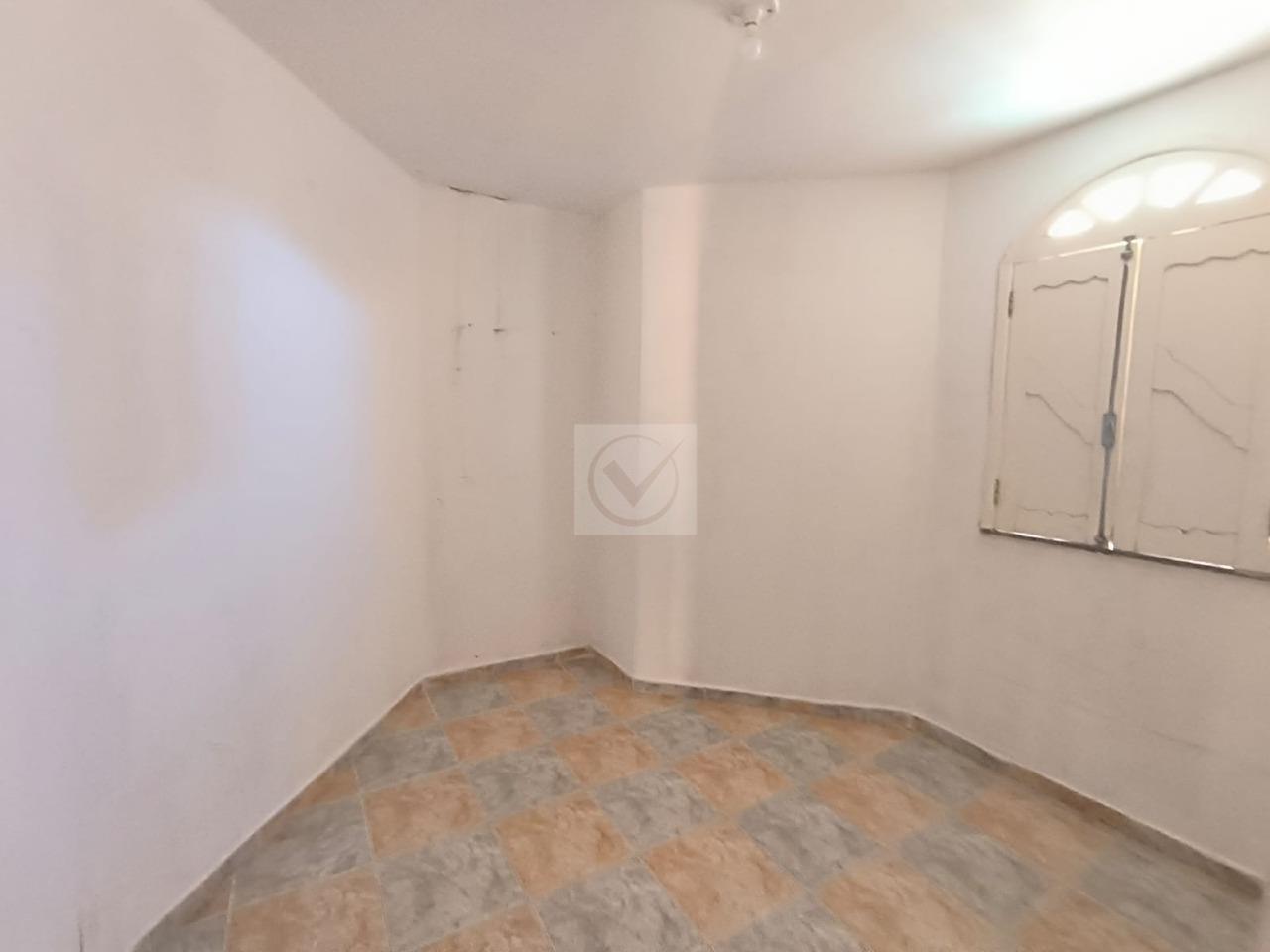 Casarão Versátil e Amplo: Ideal para Clínicas, Escolas ou Sedes Corporativas - Foto 13