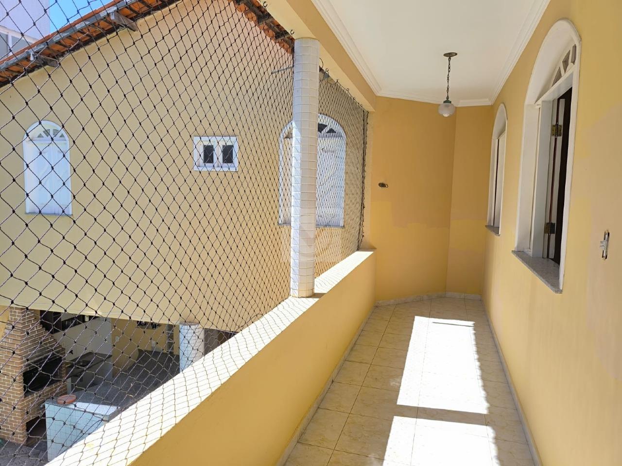 Casarão Versátil e Amplo: Ideal para Clínicas, Escolas ou Sedes Corporativas - Foto 10