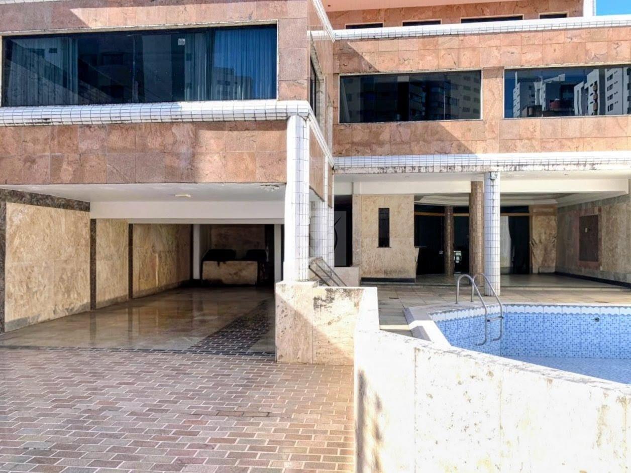 A Sede dos Seus Sonhos: Potencial Ilimitado no Ponto Mais Nobre da Cidade - Foto 2