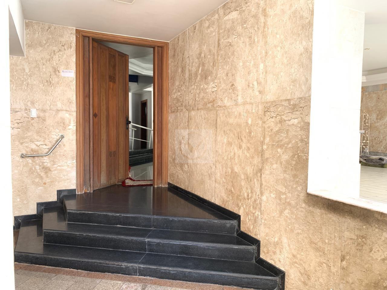 A Sede dos Seus Sonhos: Potencial Ilimitado no Ponto Mais Nobre da Cidade - Foto 4