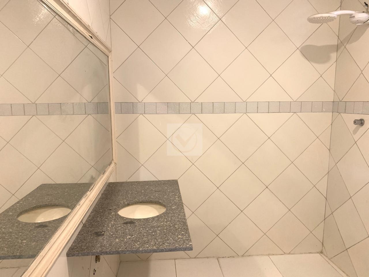 A Sede dos Seus Sonhos: Potencial Ilimitado no Ponto Mais Nobre da Cidade - Foto 28