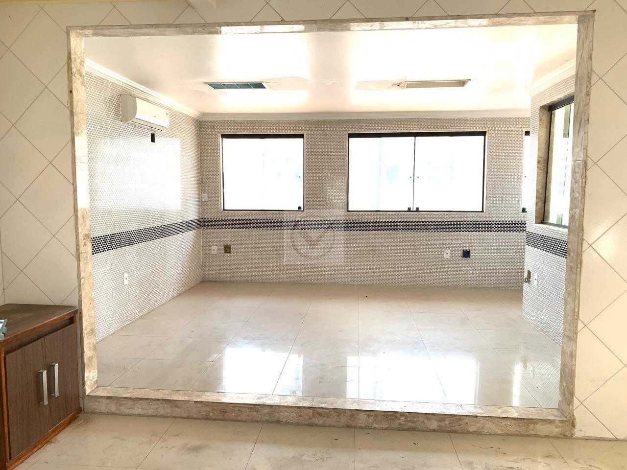 A Sede dos Seus Sonhos: Potencial Ilimitado no Ponto Mais Nobre da Cidade - Foto 17