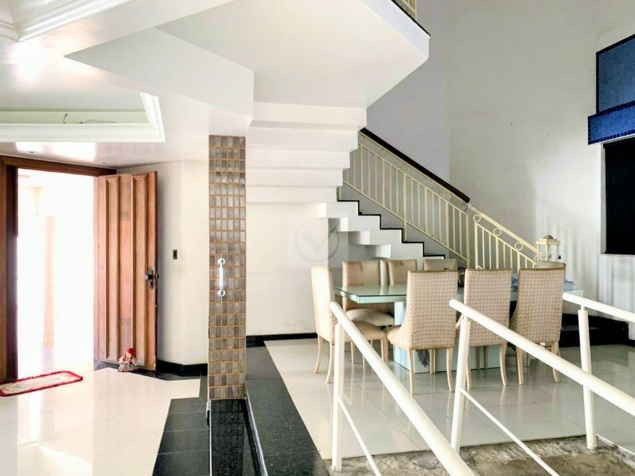 A Sede dos Seus Sonhos: Potencial Ilimitado no Ponto Mais Nobre da Cidade - Foto 5