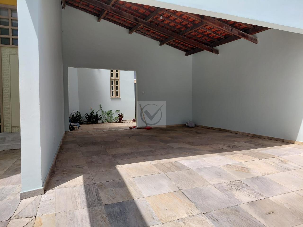 O refúgio urbano que sua família sempre sonhou! Casa de andar, - Foto 2