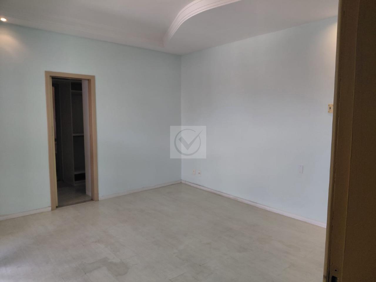 O refúgio urbano que sua família sempre sonhou! Casa de andar, - Foto 12