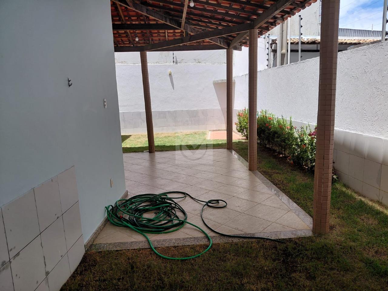 O refúgio urbano que sua família sempre sonhou! Casa de andar, - Foto 7