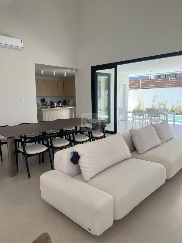 Casa construída no maior lote do Tahaa, sendo 13 de frente e na posição Leste! - Foto 12