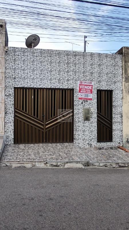 Casa à Venda no Bairro Suíça com 3 quartos - Aracaju-SE - Foto 2