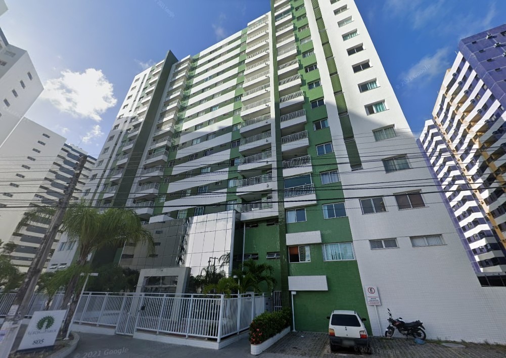 APARTAMENTO REFORMADO – CONDOMÍNIO ALTOS DO FAROL | FAROLÂNDIA