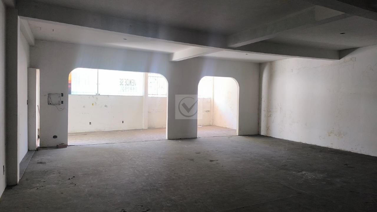 Ponto Comercial no Jardins.