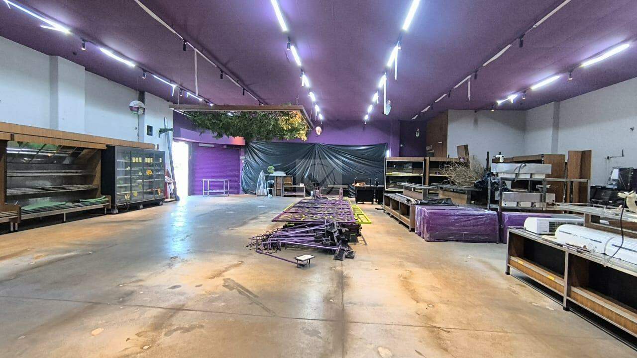 Oportunidade Única: Amplo Ponto Comercial na Farolândia com 548m² e Infraestrutura Completa - Foto 10