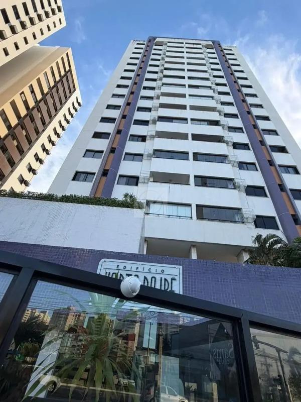 Apartamento a Venda no Horto do Ipê, 3 quartos, 1 suíte no Jardins - Aracaju-SE