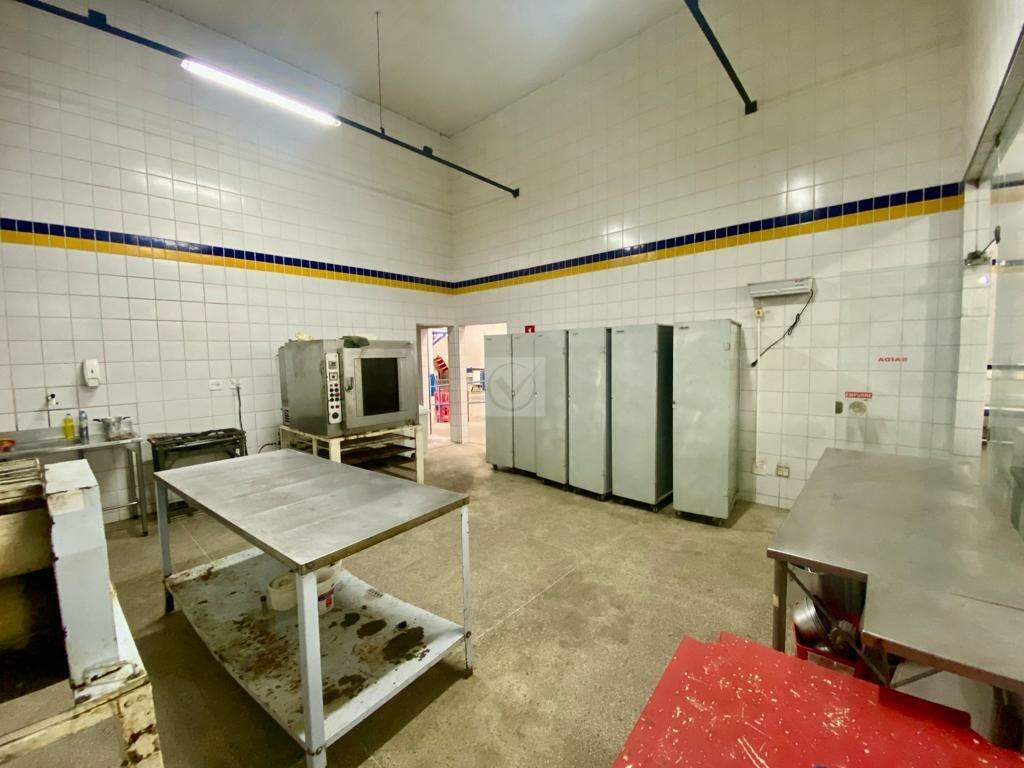 ALUGA-SE SUPERMERCADO COMPLETO NA AVENIDA EUCLIDES FIGUEIREDO COM TODAS AS INSTALAÇÕES - Foto 15