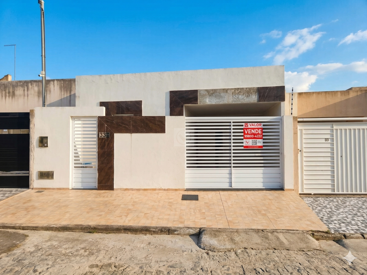 Design, Frescor e Modernidade no Le Corbusier! Casa Ampla com 3 Quartos (1 Suíte)