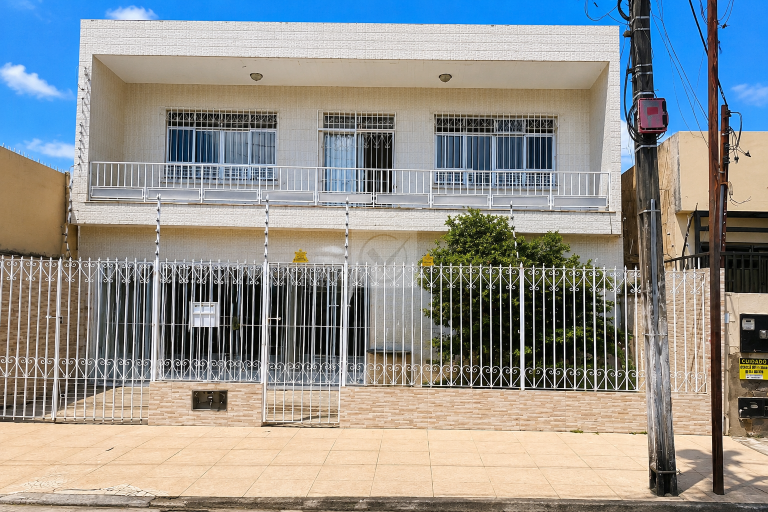 Casa para aluguel, 6 quartos, 1 suíte, 4 vagas, Salgado Filho - Aracaju/SE