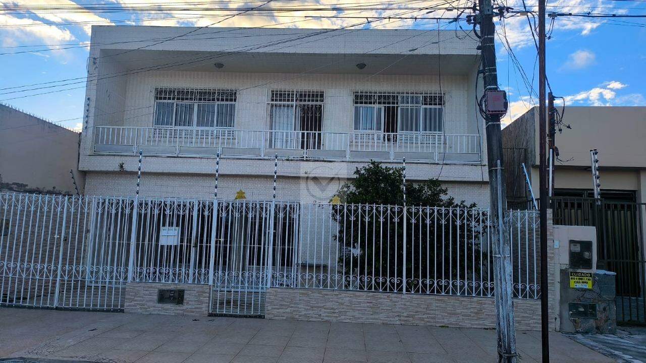 Casa para aluguel, 6 quartos, 1 suíte, 4 vagas, Salgado Filho - Aracaju/SE - Foto 2