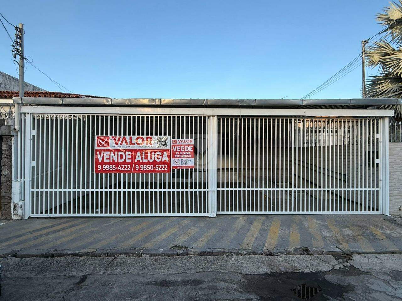 Casa à venda, 4 quartos, 1 suíte, 8 vagas, Suíssa - Aracaju/SE