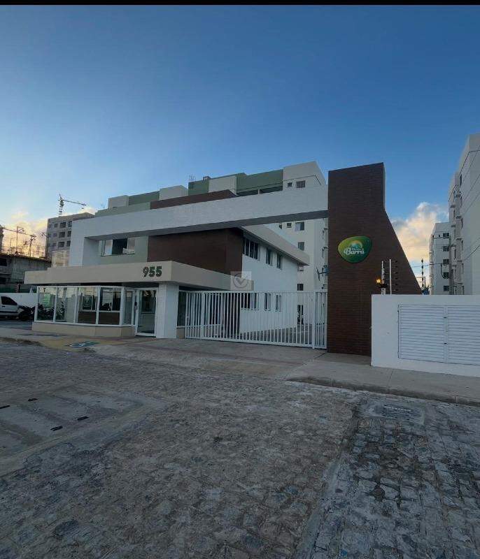 VENDO APARTAMENTO NO COND.MORADAS DA BARRA.