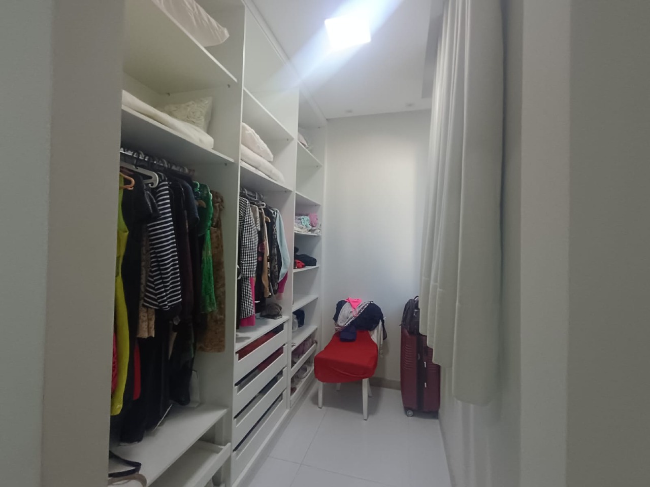 Alto Padrão, Economia e Praticidade no Condomínio Leonardo da Vinci! Casa com Energia Solar e Modulados - Foto 4