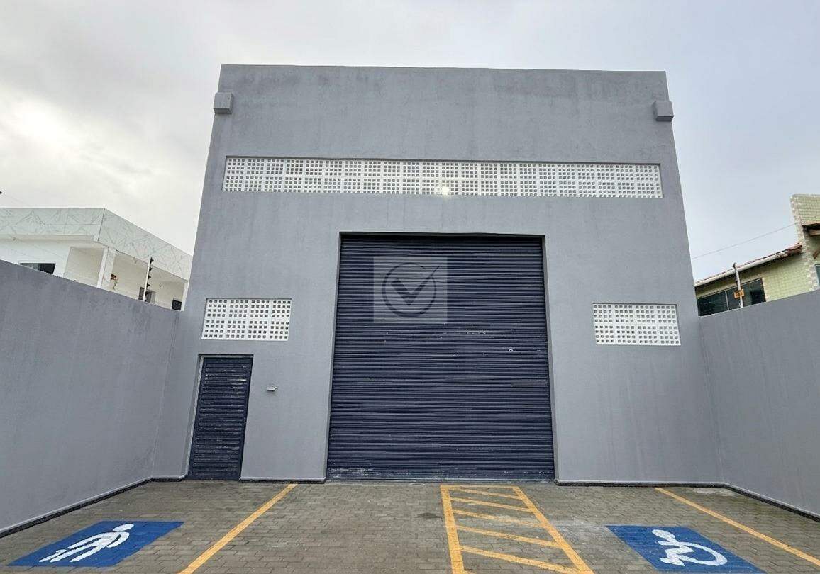 Galpão de Alto Padrão na Barra dos Coqueiros – 200 m² com Infraestrutura Completa