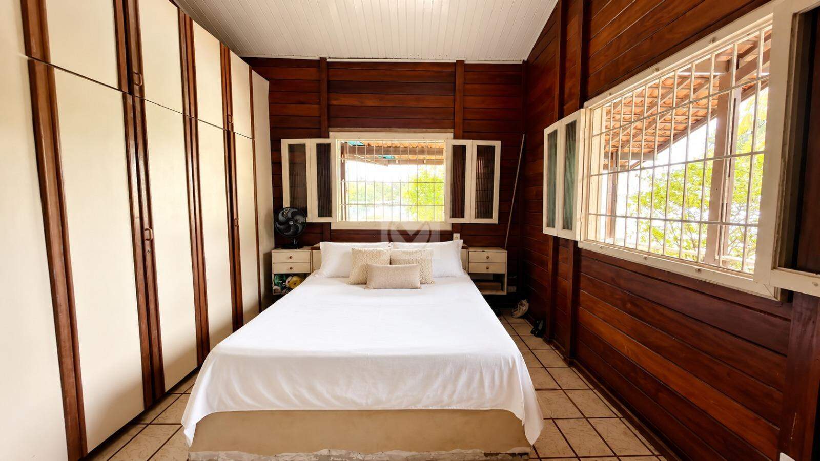VENDA | Casa estilo chalé na região da Aruana, próxima ao posto Petrox da avenida da praia - Foto 9
