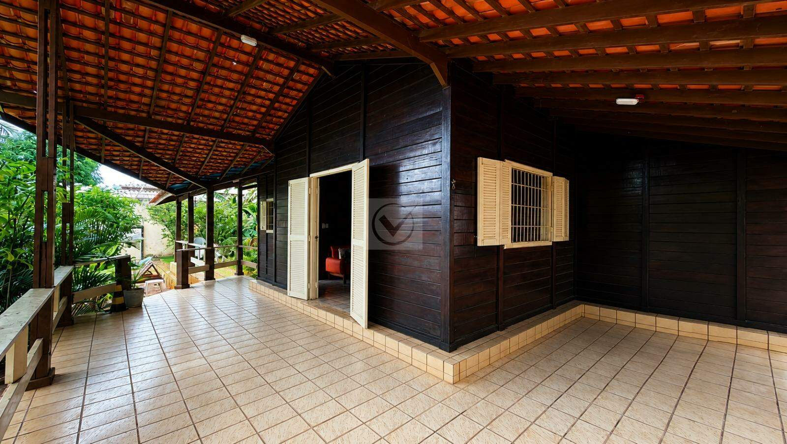 VENDA | Casa estilo chalé na região da Aruana, próxima ao posto Petrox da avenida da praia - Foto 7