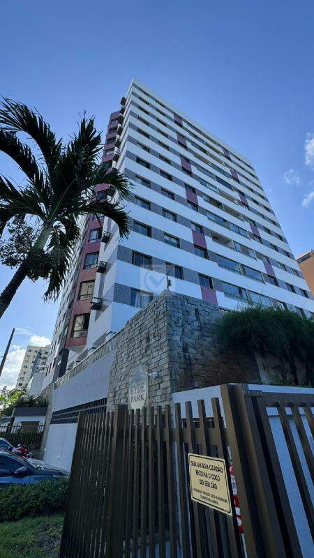 Apartamento à venda, 4 quartos, 1 suíte, 2 vagas, Farolândia - Aracaju/SE