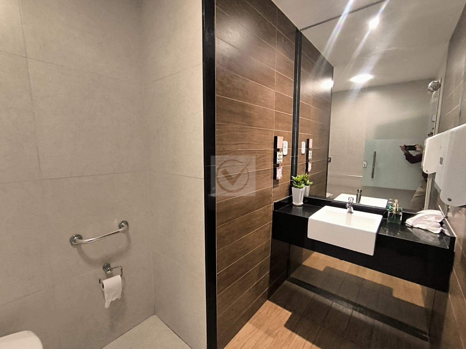 Edifício Comercial Moderno com 470m² e Sustentabilidade - Foto 21