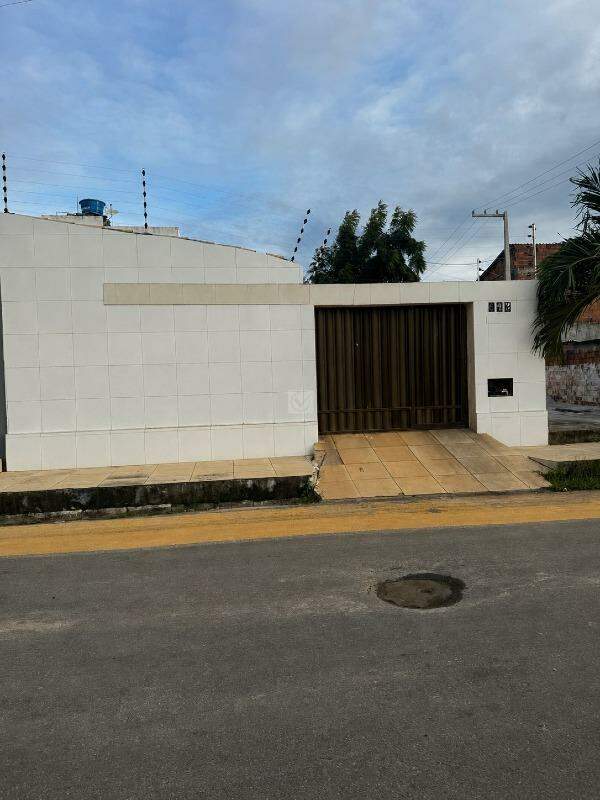 Casa à venda, 3 quartos, 1 suíte, 2 vagas, CAMINHO DA PRAIA - Barra dos Coqueiros/SE