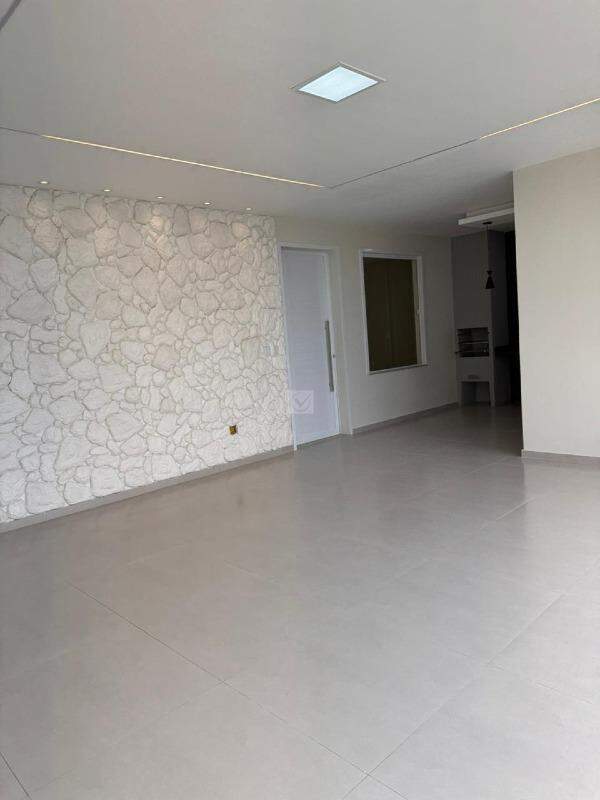 Casa no Luar da Barra 02 com 3 quarto sendo 1 suite e closet - Foto 4