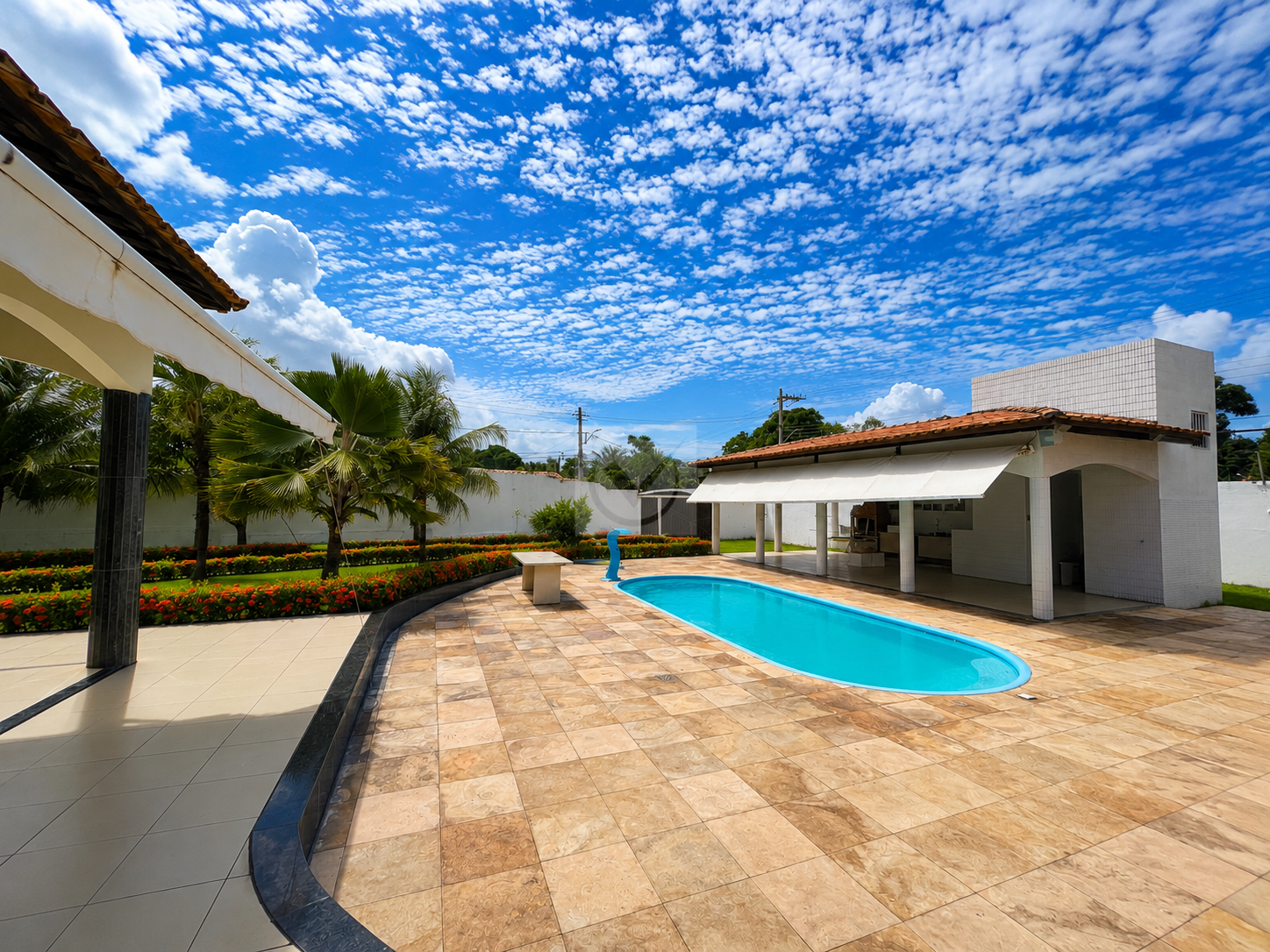 Casa na Zona de Expansão (Mosqueiro) em Aracaju/SE – Raridade com 1.380 m² de Terreno, 3 Suítes e Lazer Privativo com Piscina - Foto 2