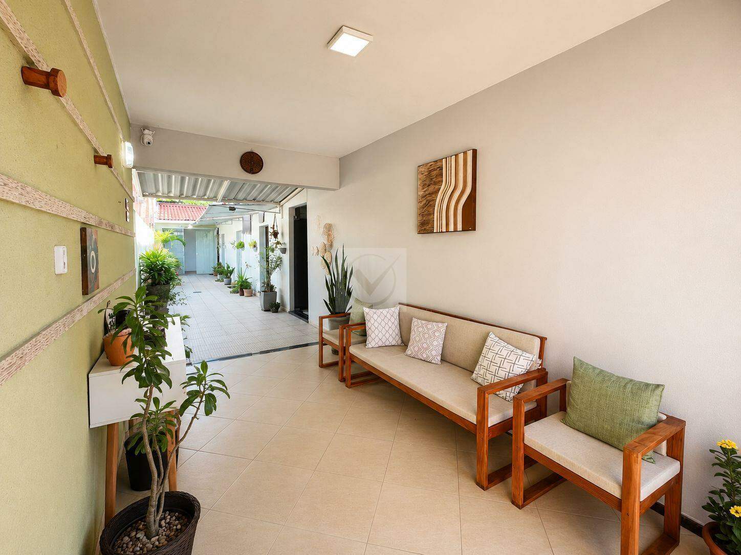 Casa Comercial para Alugar no Grageru, Aracaju | 8 Salas e 250m²