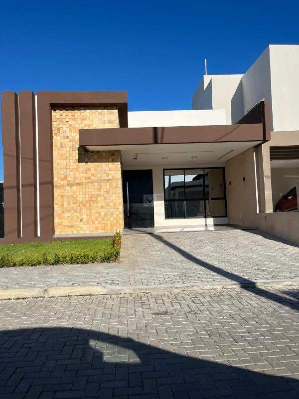 vendo casa no condominio villaredo.