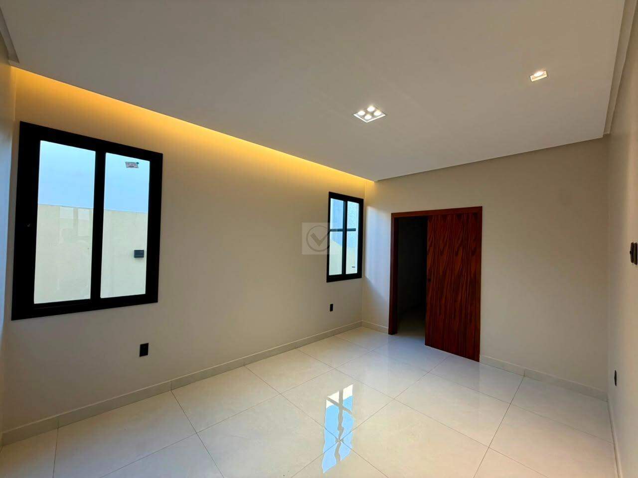 Alto Padrão e Exclusividade no Condomínio Santo Antônio! Casa de 3 Quartos com Closet - Foto 9