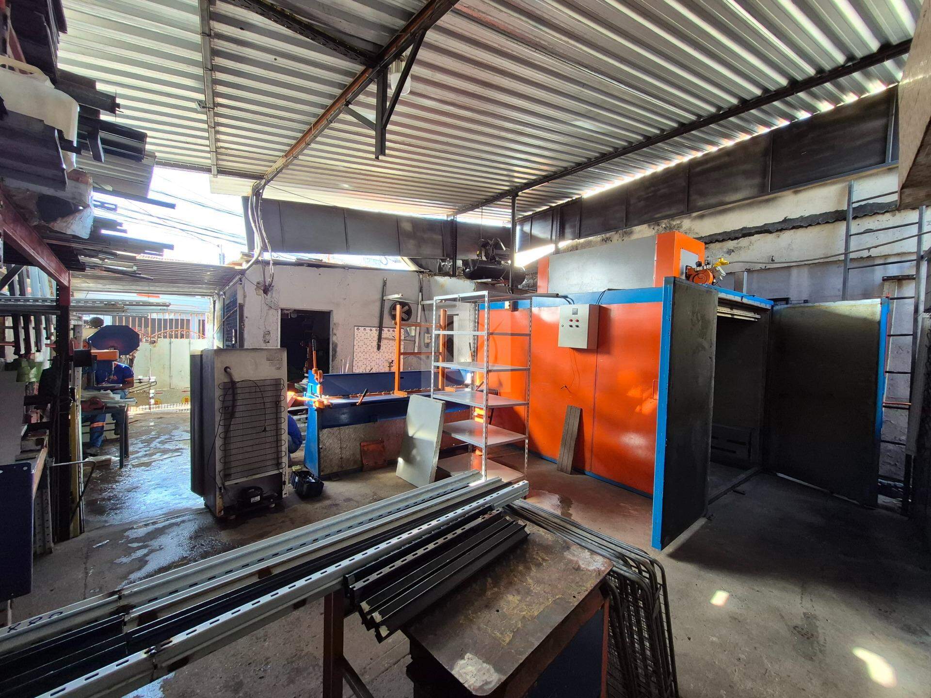Ponto Comercial à venda, 5 quartos, 2 suítes, 1 vaga, Soledade - Aracaju/SE