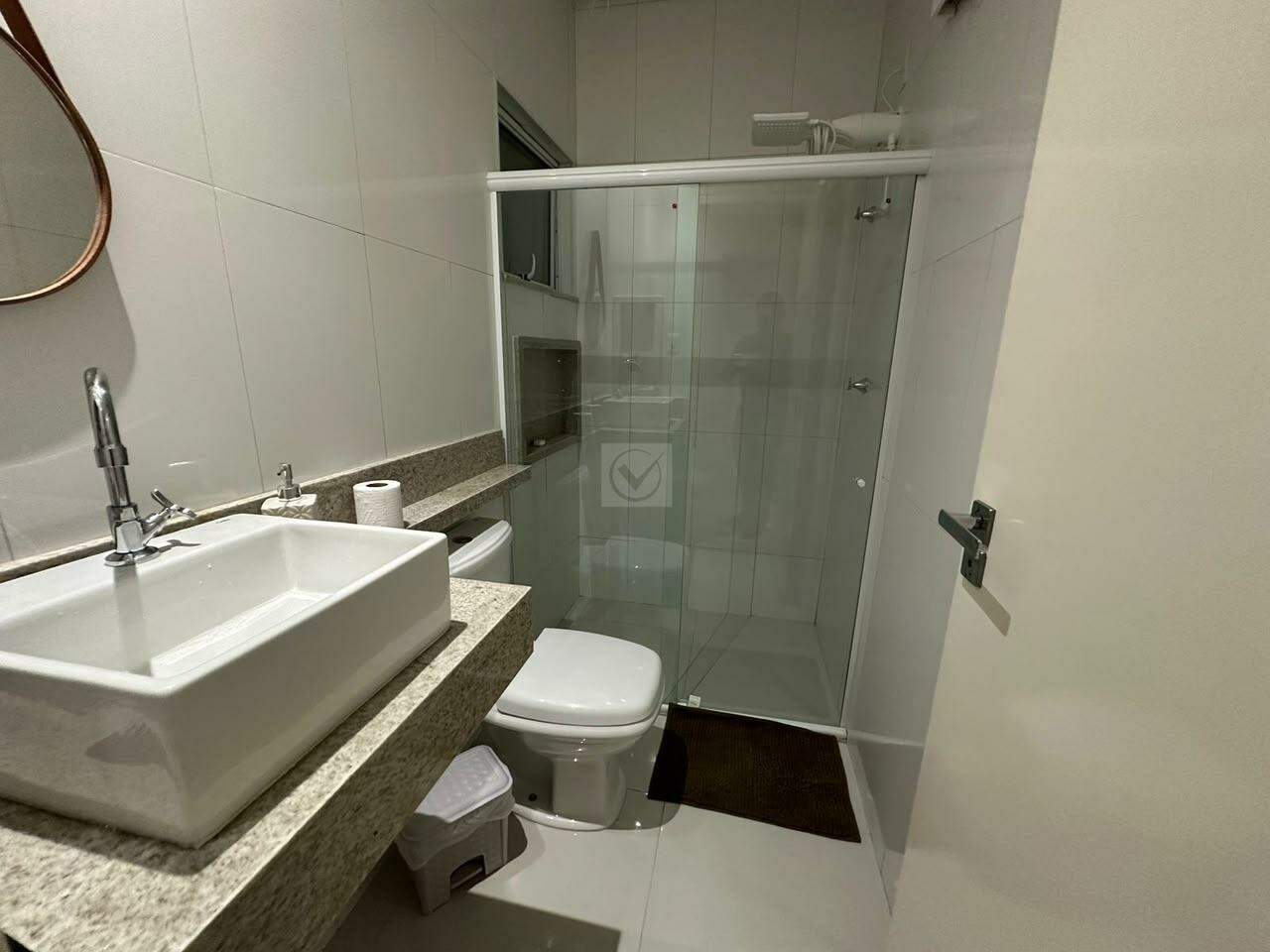 Conforto, Lazer e Privacidade no Portal do Lago! Casa de 3 Quartos com 2 Suítes e Piscina Privativa - Foto 5