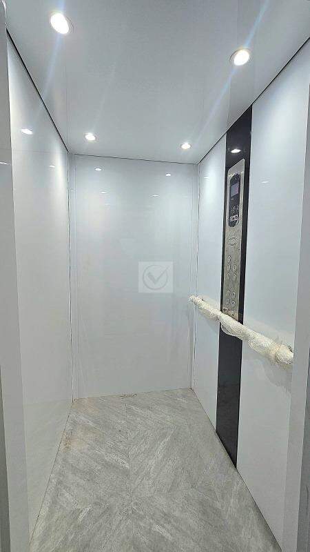 Ponto Comercial na Avenida Hermes Fontes vizinho ao Subway - Foto 2