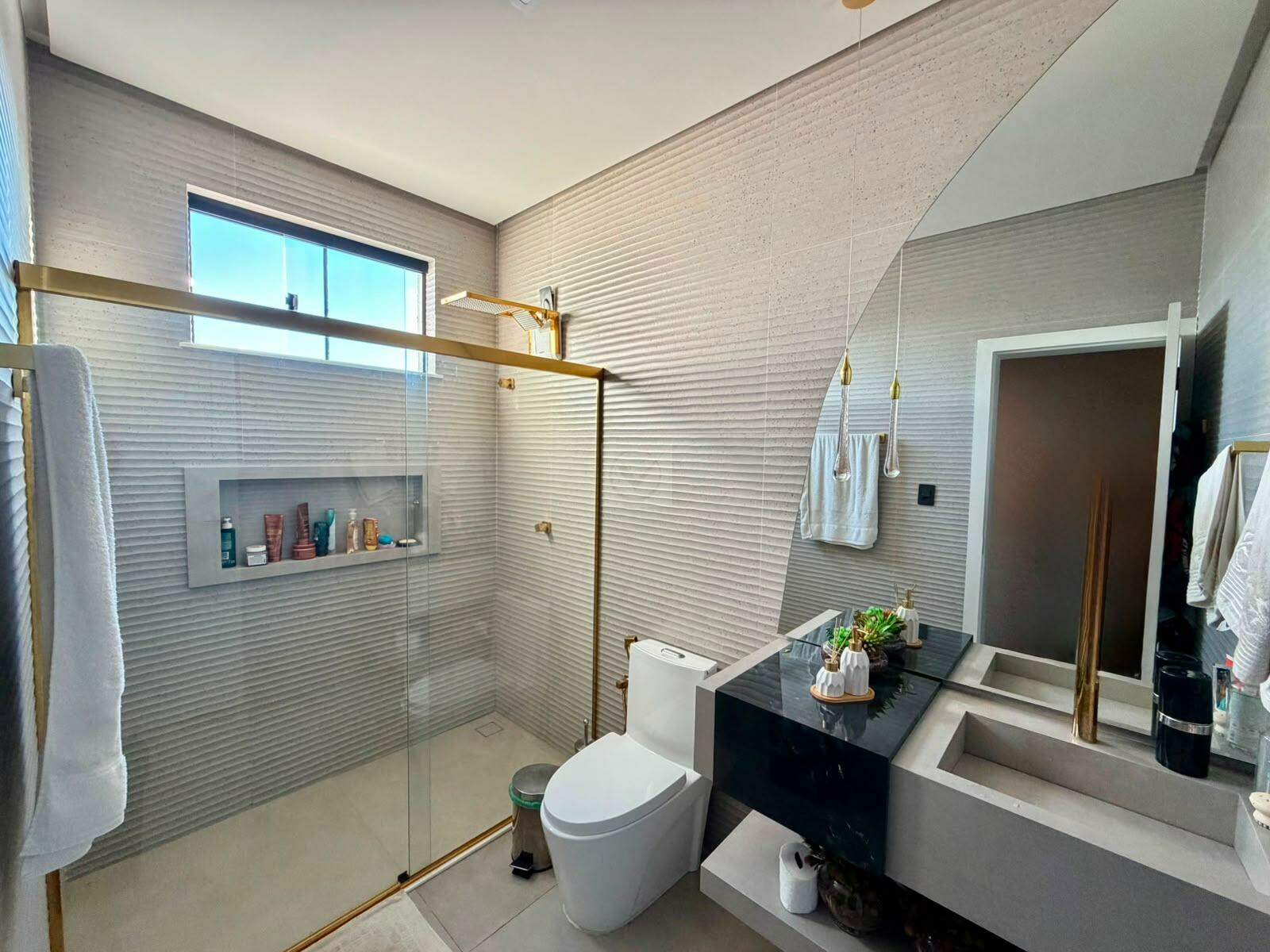 Elegância e Lazer no Condomínio Leonardo da Vinci! Excelente Duplex de 3 Quartos com Piscina - Foto 13