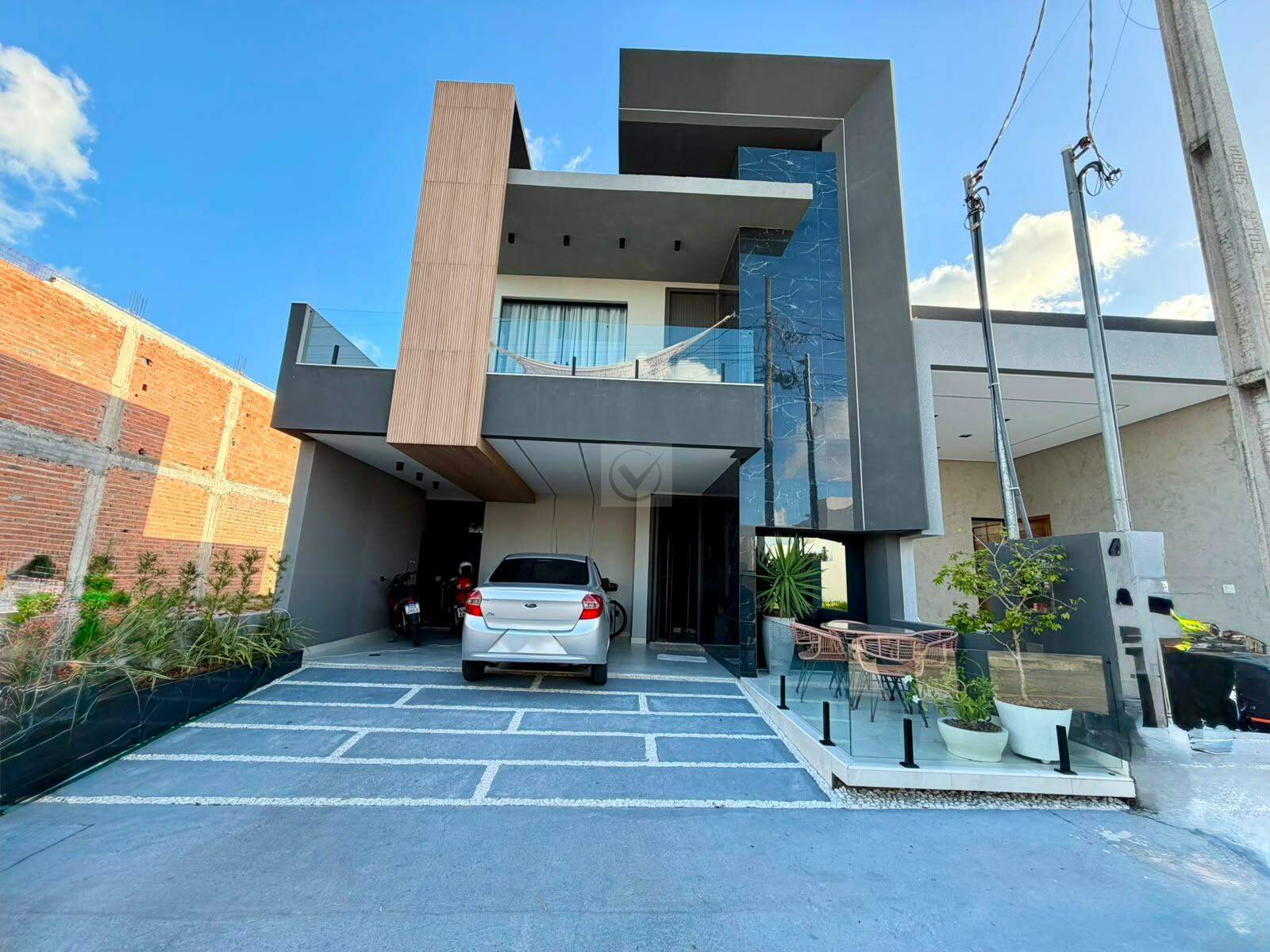 Elegância e Lazer no Condomínio Leonardo da Vinci! Excelente Duplex de 3 Quartos com Piscina - Foto 2